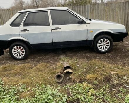 Серый ВАЗ 21099, объемом двигателя 1.5 л и пробегом 1000 тыс. км за 1650 $, фото 7 на Automoto.ua