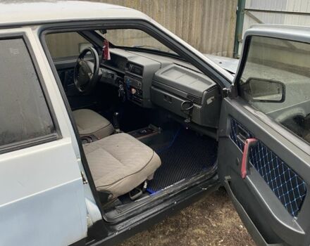 Серый ВАЗ 21099, объемом двигателя 1.5 л и пробегом 1000 тыс. км за 1650 $, фото 2 на Automoto.ua