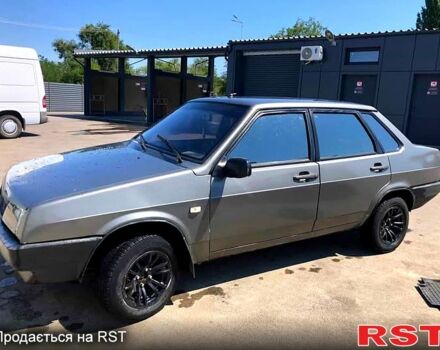 Серый ВАЗ 21099, объемом двигателя 1.5 л и пробегом 235 тыс. км за 1250 $, фото 1 на Automoto.ua