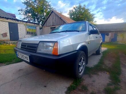 ВАЗ 21099 1993 у Новомосковске на Automoto.ua Сірий ВАЗ 21099, об'ємом двигуна 1.5 л та пробігом 250 тис. км за 670 $, фото 1 на Automoto.ua