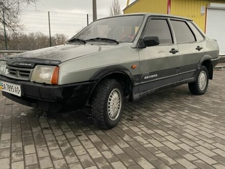 ВАЗ 21099 1993 в Каменке на Automoto.ua Серый ВАЗ 21099, объемом двигателя 1.3 л и пробегом 1000 тыс. км за 720 $, фото 1 на Automoto.ua