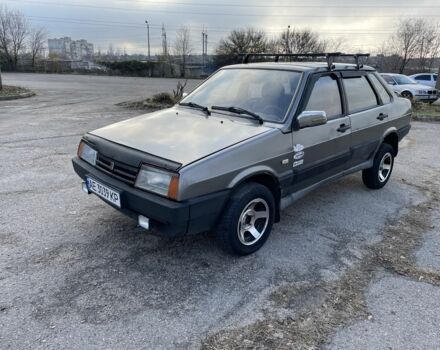 Серый ВАЗ 21099, объемом двигателя 1.5 л и пробегом 200 тыс. км за 650 $, фото 1 на Automoto.ua