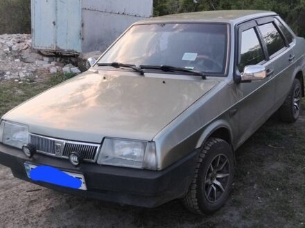 ВАЗ 21099 1996 у Шостке на Automoto.ua Сірий ВАЗ 21099, об'ємом двигуна 1.5 л та пробігом 1 тис. км за 1600 $, фото 1 на Automoto.ua
