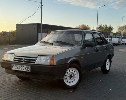 ВАЗ 21099 1996 в Днепре (Днепропетровске) на Automoto.ua Серый ВАЗ 21099, объемом двигателя 1.5 л и пробегом 50 тыс. км за 1000 $, фото 1 на Automoto.ua