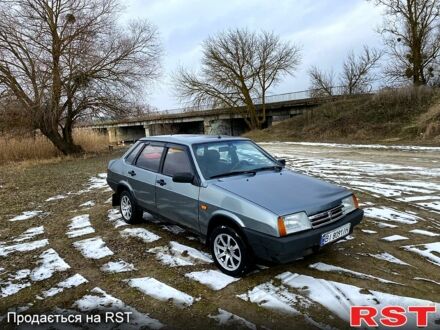 ВАЗ 21099 1997 в Решетиловке на Automoto.ua Серый ВАЗ 21099, объемом двигателя 1.5 л и пробегом 300 тыс. км за 1400 $, фото 1 на Automoto.ua