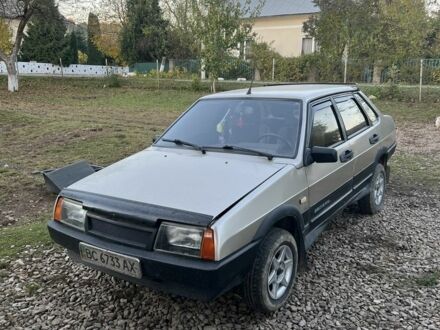 Серый ВАЗ 21099, объемом двигателя 1.5 л и пробегом 88 тыс. км за 1100 $, фото 1 на Automoto.ua