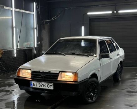 Серый ВАЗ 21099, объемом двигателя 1.5 л и пробегом 300 тыс. км за 753 $, фото 1 на Automoto.ua