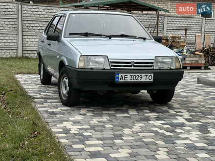 ВАЗ 21099 1998 в Днепре (Днепропетровске) на Automoto.ua Серый ВАЗ 21099, объемом двигателя 1.5 л и пробегом 83 тыс. км за 2500 $, фото 1 на Automoto.ua
