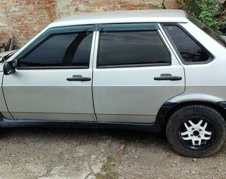 Серый ВАЗ 21099, объемом двигателя 1.5 л и пробегом 180 тыс. км за 1500 $, фото 1 на Automoto.ua