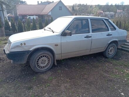 Сірий ВАЗ 21099, об'ємом двигуна 1.5 л та пробігом 387 тис. км за 650 $, фото 1 на Automoto.ua