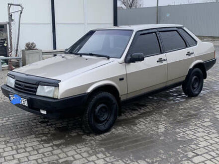 ВАЗ 21099 1998 у Одесі на Automoto.ua Сірий ВАЗ 21099, об'ємом двигуна 1.5 л та пробігом 266 тис. км за 1600 $, фото 1 на Automoto.ua