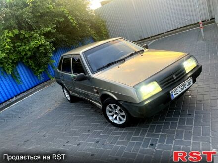 Сірий ВАЗ 21099, об'ємом двигуна 1.5 л та пробігом 200 тис. км за 999 $, фото 1 на Automoto.ua