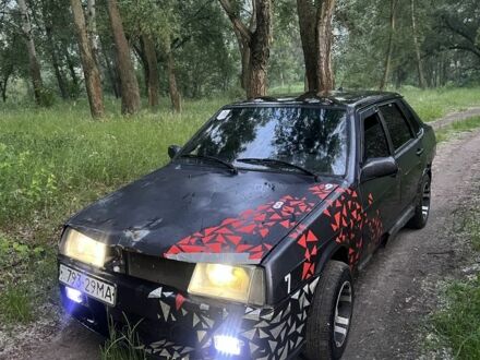 ВАЗ 21099 1999 у Києві на Automoto.ua Сірий ВАЗ 21099, об'ємом двигуна 1.8 л та пробігом 200 тис. км за 1000 $, фото 1 на Automoto.ua