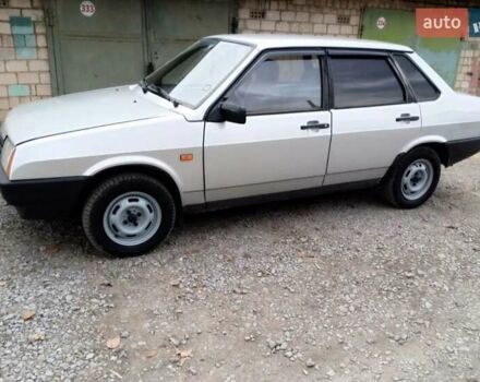 ВАЗ 21099 2000 в Гребенке на Automoto.ua Серый ВАЗ 21099, объемом двигателя 1.45 л и пробегом 268 тыс. км за 1000 $, фото 1 на Automoto.ua