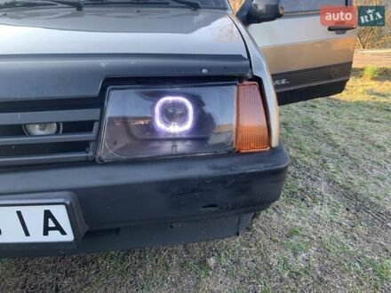 ВАЗ 21099 2000 в Сваляве на Automoto.ua Серый ВАЗ 21099, объемом двигателя 1.5 л и пробегом 319 тыс. км за 1100 $, фото 1 на Automoto.ua