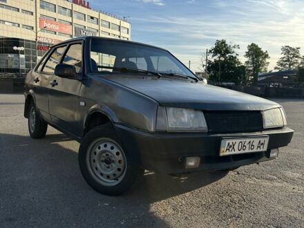 Сірий ВАЗ 21099, об'ємом двигуна 1.5 л та пробігом 272 тис. км за 1500 $, фото 1 на Automoto.ua