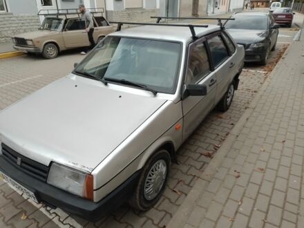 ВАЗ 21099 2000 в Косове на Automoto.ua Серый ВАЗ 21099, объемом двигателя 1.5 л и пробегом 375 тыс. км за 899 $, фото 1 на Automoto.ua