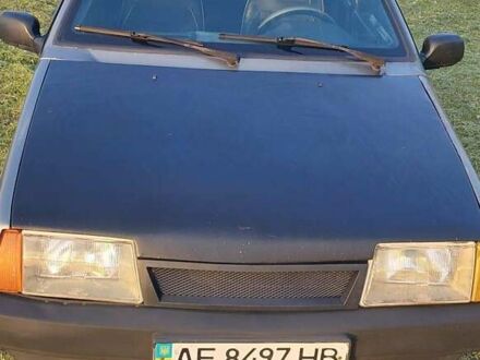 ВАЗ 21099 2000 у Софиевке на Automoto.ua Сірий ВАЗ 21099, об'ємом двигуна 1.5 л та пробігом 150 тис. км за 1500 $, фото 1 на Automoto.ua