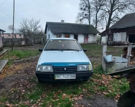 Серый ВАЗ 21099, объемом двигателя 1.5 л и пробегом 280 тыс. км за 800 $, фото 1 на Automoto.ua