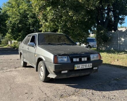 Серый ВАЗ 21099, объемом двигателя 1.3 л и пробегом 200 тыс. км за 606 $, фото 1 на Automoto.ua