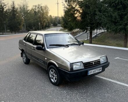 Сірий ВАЗ 21099, об'ємом двигуна 1.5 л та пробігом 235 тис. км за 1701 $, фото 1 на Automoto.ua