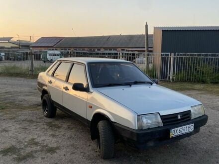 ВАЗ 21099 2001 у Смеле на Automoto.ua Сірий ВАЗ 21099, об'ємом двигуна 1.5 л та пробігом 888 тис. км за 971 $, фото 1 на Automoto.ua