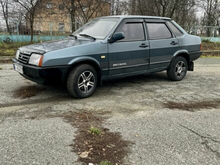 Серый ВАЗ 21099, объемом двигателя 1.5 л и пробегом 300 тыс. км за 1199 $, фото 1 на Automoto.ua