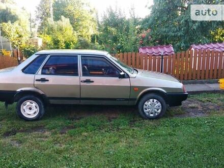ВАЗ 21099 2002 у Чернівцях на Automoto.ua Сірий ВАЗ 21099, об'ємом двигуна 1.5 л та пробігом 202 тис. км за 1800 $, фото 1 на Automoto.ua
