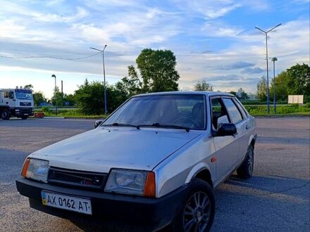 Серый ВАЗ 21099, объемом двигателя 1.5 л и пробегом 175 тыс. км за 835 $, фото 1 на Automoto.ua