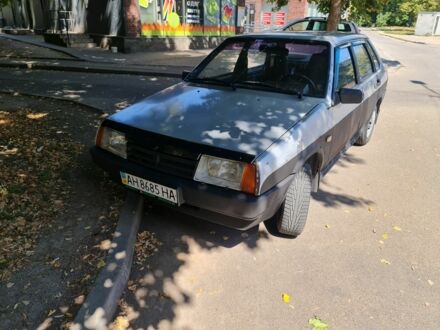 ВАЗ 21099 2002 в Днепре (Днепропетровске) на Automoto.ua Серый ВАЗ 21099, объемом двигателя 1 л и пробегом 92 тыс. км за 607 $, фото 1 на Automoto.ua