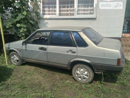 ВАЗ 21099 2002 у Сваляве на Automoto.ua Сірий ВАЗ 21099, об'ємом двигуна 1.5 л та пробігом 150 тис. км за 750 $, фото 1 на Automoto.ua