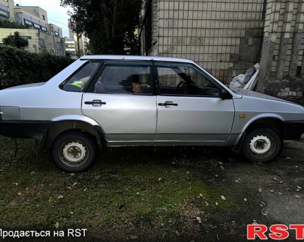 Серый ВАЗ 21099, объемом двигателя 1.5 л и пробегом 368 тыс. км за 500 $, фото 1 на Automoto.ua