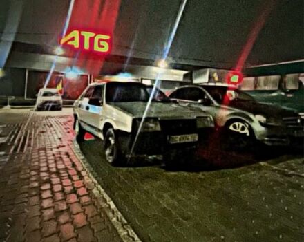 Сірий ВАЗ 21099, об'ємом двигуна 1.5 л та пробігом 300 тис. км за 592 $, фото 1 на Automoto.ua