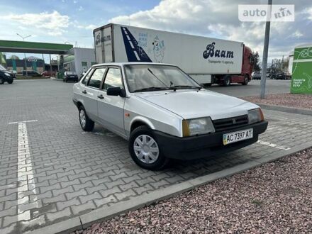 Сірий ВАЗ 21099, об'ємом двигуна 1.6 л та пробігом 380 тис. км за 1700 $, фото 1 на Automoto.ua