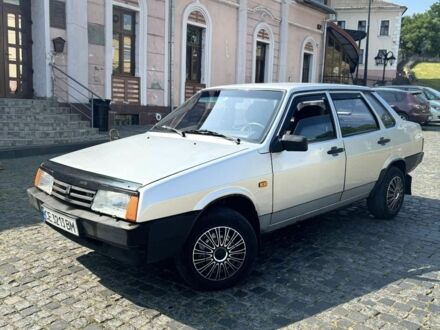 Сірий ВАЗ 21099, об'ємом двигуна 1.5 л та пробігом 140 тис. км за 1750 $, фото 1 на Automoto.ua