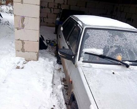 Серый ВАЗ 21099, объемом двигателя 1.5 л и пробегом 340 тыс. км за 1500 $, фото 1 на Automoto.ua