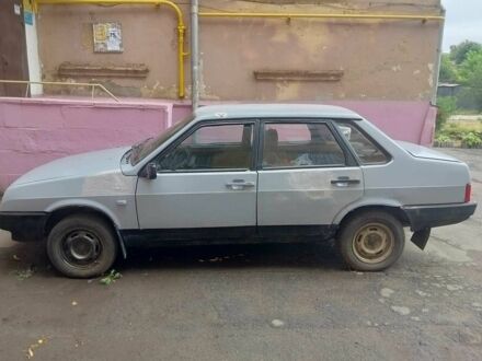 ВАЗ 21099 2004 в Кривом Роге на Automoto.ua Серый ВАЗ 21099, объемом двигателя 1.5 л и пробегом 380 тыс. км за 959 $, фото 1 на Automoto.ua