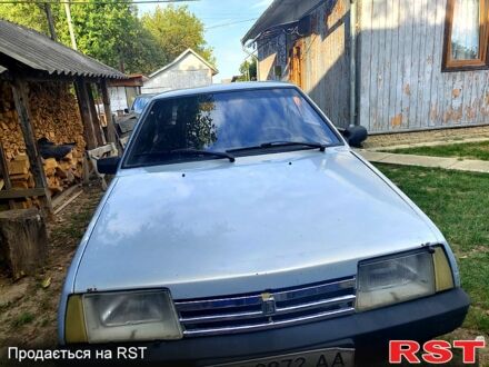 ВАЗ 21099 2004 в Вижнице на Automoto.ua Серый ВАЗ 21099, объемом двигателя 1.5 л и пробегом 272 тыс. км за 650 $, фото 1 на Automoto.ua