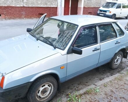 Серый ВАЗ 21099, объемом двигателя 1.5 л и пробегом 200 тыс. км за 800 $, фото 1 на Automoto.ua