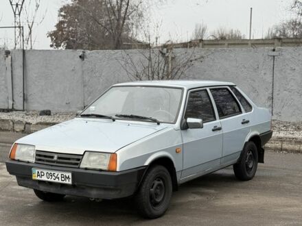 Серый ВАЗ 21099, объемом двигателя 1.5 л и пробегом 200 тыс. км за 1200 $, фото 1 на Automoto.ua