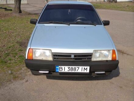 ВАЗ 21099 2004 у Кременчуге на Automoto.ua Сірий ВАЗ 21099, об'ємом двигуна 1.5 л та пробігом 190 тис. км за 2000 $, фото 1 на Automoto.ua