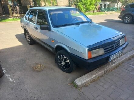 Серый ВАЗ 21099, объемом двигателя 1.5 л и пробегом 200 тыс. км за 1600 $, фото 1 на Automoto.ua