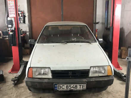 Серый ВАЗ 21099, объемом двигателя 1.5 л и пробегом 200 тыс. км за 1000 $, фото 1 на Automoto.ua