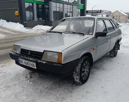 Серый ВАЗ 21099, объемом двигателя 1.5 л и пробегом 181 тыс. км за 1150 $, фото 1 на Automoto.ua