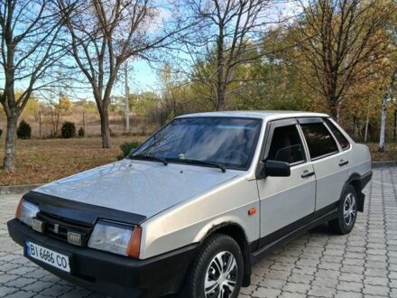 ВАЗ 21099 2005 в Павлограде на Automoto.ua Серый ВАЗ 21099, объемом двигателя 1.5 л и пробегом 200 тыс. км за 1600 $, фото 1 на Automoto.ua