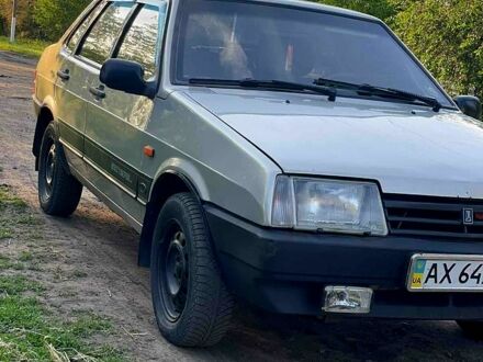 ВАЗ 21099 2005 в Новомосковске на Automoto.ua Серый ВАЗ 21099, объемом двигателя 1.5 л и пробегом 358 тыс. км за 1600 $, фото 1 на Automoto.ua