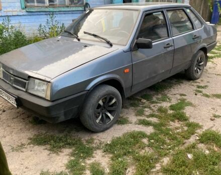 Серый ВАЗ 21099, объемом двигателя 1.5 л и пробегом 80 тыс. км за 1300 $, фото 1 на Automoto.ua