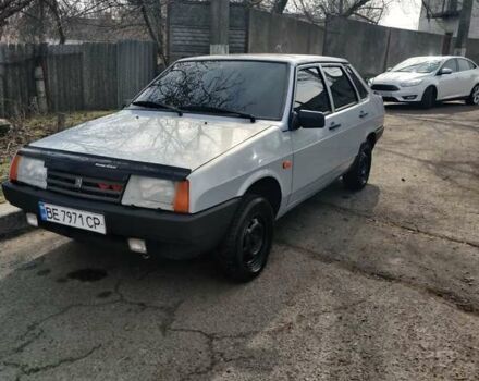 Серый ВАЗ 21099, объемом двигателя 1.5 л и пробегом 100 тыс. км за 2200 $, фото 1 на Automoto.ua