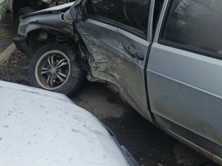 Сірий ВАЗ 21099, об'ємом двигуна 1.5 л та пробігом 300 тис. км за 500 $, фото 1 на Automoto.ua