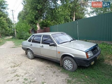 ВАЗ 21099 2006 у Славянске на Automoto.ua Сірий ВАЗ 21099, об'ємом двигуна 1.6 л та пробігом 147 тис. км за 2000 $, фото 1 на Automoto.ua